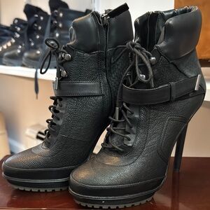 BCBGMaxAriza Leather Boot - Size 7